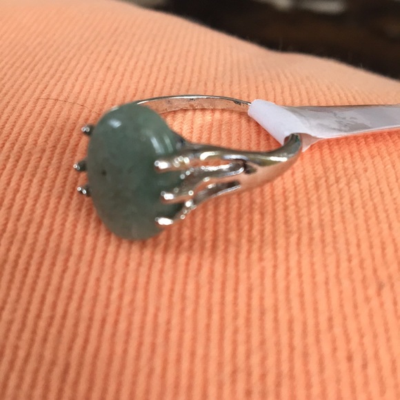 Light Green Quartz Ring 💍 - Picture 2 of 3